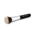 Sigma Beauty F80 Flat Kabuki Brush Fashion